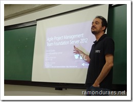 Ramon Durães palestrando no evento Codificando 10 anos sobre Gestão ágil & Team Foundation Server