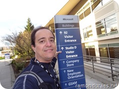 `Ramon Durães no Campus da Microsoft durante o MVP Summit 2013 (EUA)